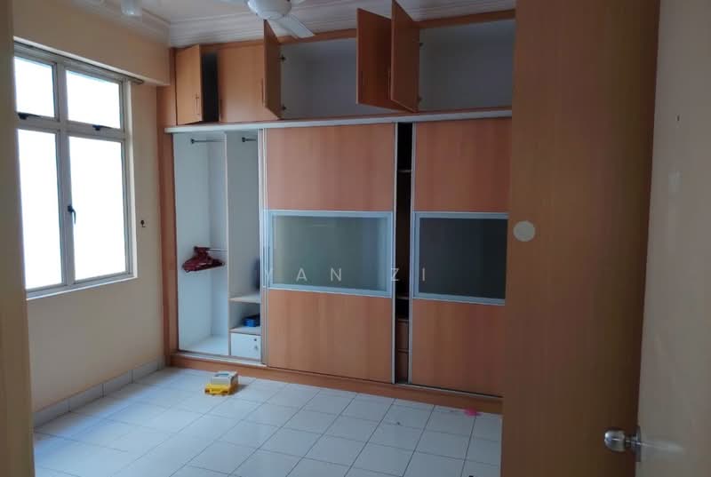 Service Residence for Sale at Fortune Avenue - Yan Zi - Bedroom - PropertyGuru.com.my