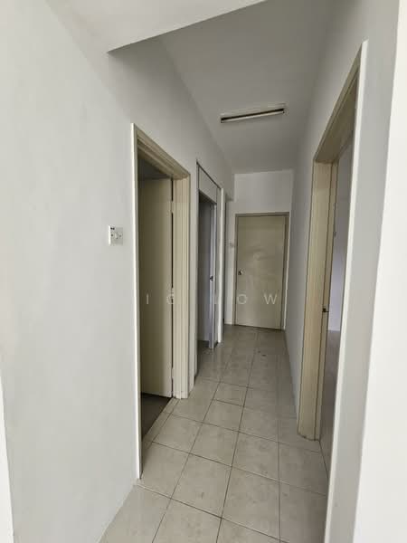 Service Residence for Sale at Avelon Tower @ Plaza Medan Putra - Nic Low - Corridor - PropertyGuru.com.my