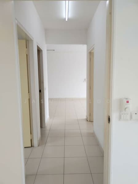 Apartment for Rent at Seri Baiduri - Jasmine Loo - Corridor - PropertyGuru.com.my