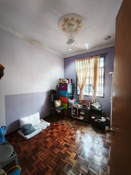 Rumah Teres 2 Tingkat untuk Dijual di Taman Setia Indah (Tebrau) - June Tseng - Bedroom - PropertyGuru.com.my