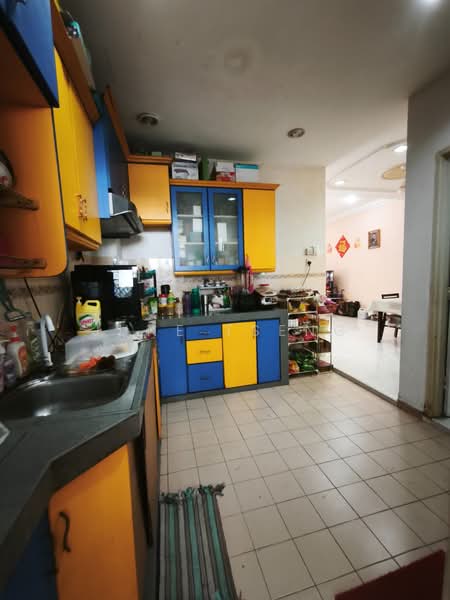 Rumah Teres 2 Tingkat untuk Dijual di Taman Setia Indah (Tebrau) - June Tseng - Kitchen - PropertyGuru.com.my