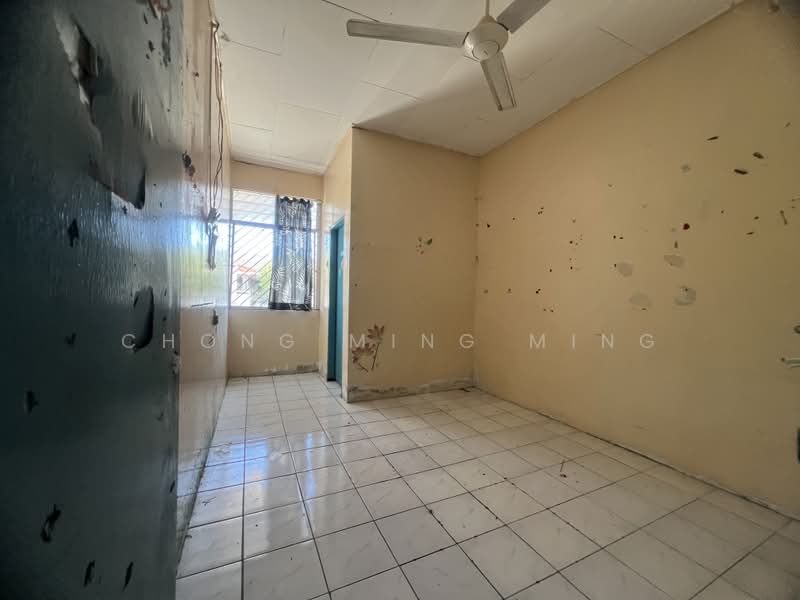Rumah Teres 1-Tingkat untuk Dijual di Taman Sri Anggerik (Rantau) - Chong Ming Ming - Interior - PropertyGuru.com.my
