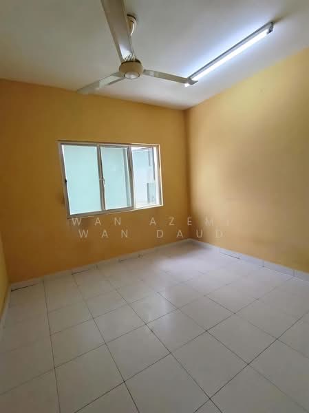 Pangsapuri untuk Dijual di Mewah 9 Residence - Wan Azemi Wan Daud - PropertyGuru.com.my