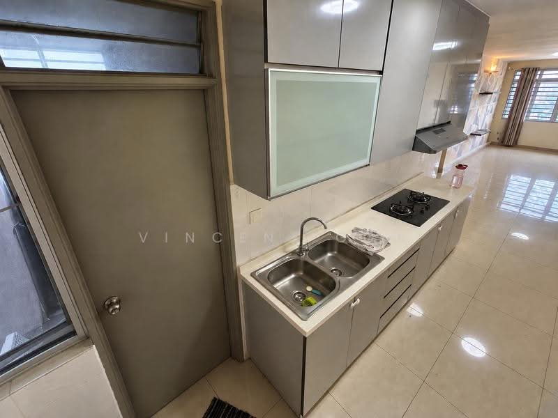 Kondominium untuk Dijual di 228 Kondominium - Vincent Goh - Kitchen - PropertyGuru.com.my