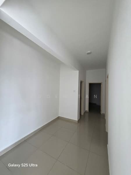 Service Residence for Rent at Galleria Equine Park - Edden Tan - Corridor - PropertyGuru.com.my