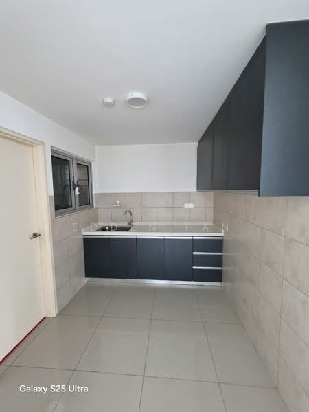 Service Residence for Rent at Galleria Equine Park - Edden Tan - Kitchen - PropertyGuru.com.my