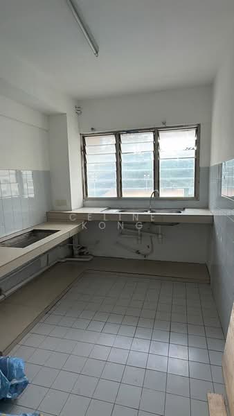 Condominium for Sale at O.G. Heights - Celine Kong - Kitchen - PropertyGuru.com.my