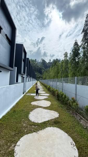 Terraced House for Sale in Gombak (Selangor) - Teck Wee - Exterior - PropertyGuru.com.my