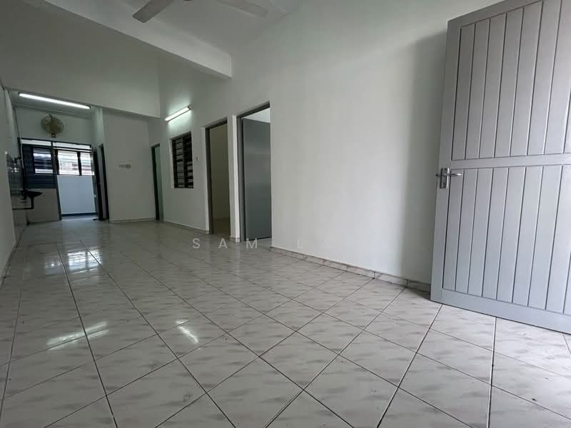 1-storey Terraced House for Sale in Desa Pengkalan Indah (Ipoh) - Sam Lam - Interior - PropertyGuru.com.my