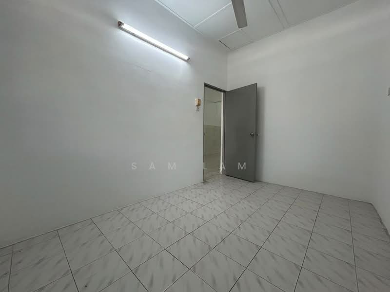 1-storey Terraced House for Sale in Desa Pengkalan Indah (Ipoh) - Sam Lam - Interior - PropertyGuru.com.my