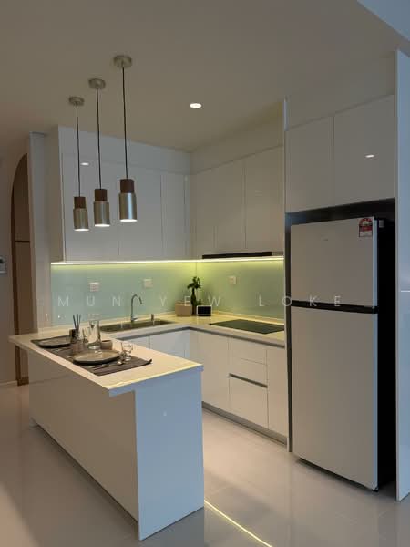 Service Residence for Rent at Met 1 Residences - Mun Yew Loke - Kitchen - PropertyGuru.com.my