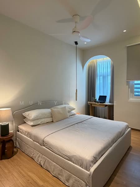 Service Residence for Rent at Met 1 Residences - Mun Yew Loke - Bedroom - PropertyGuru.com.my