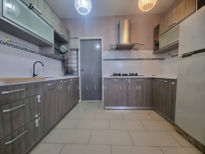 Condominium for Sale at Marina Bay Condominium - Devlin Lim - Kitchen - PropertyGuru.com.my