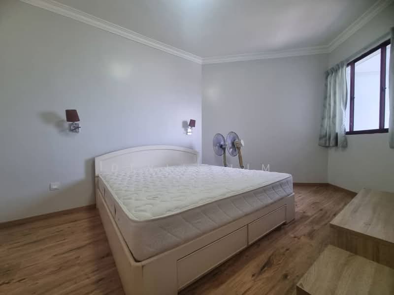 Condominium for Sale at Marina Bay Condominium - Devlin Lim - Bedroom - PropertyGuru.com.my
