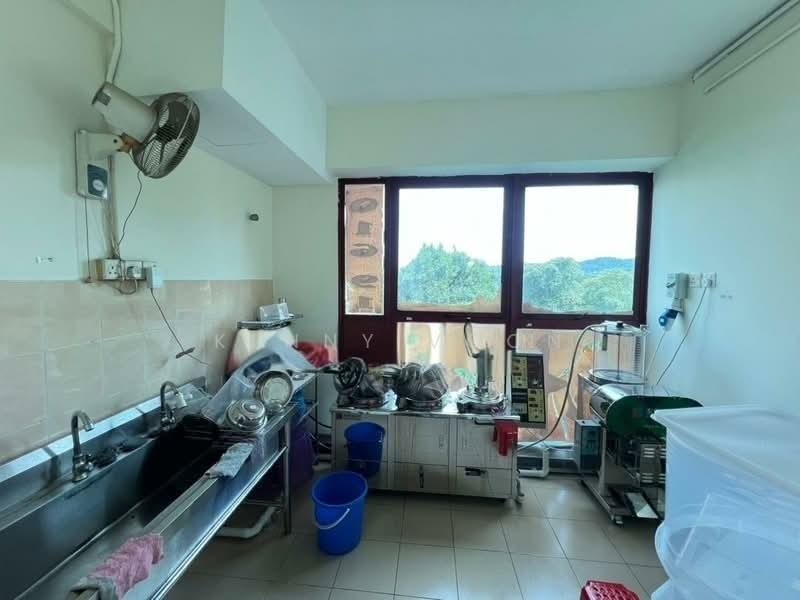 Pejabat untuk Disewa di Pelangi Damansara (Petaling Jaya) - Kenny Voon - Kitchen - PropertyGuru.com.my