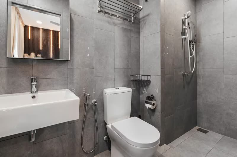 Servis Apartment untuk Dijual di Causewayz Square @ JBCC - Bella Tan - Bathroom - PropertyGuru.com.my