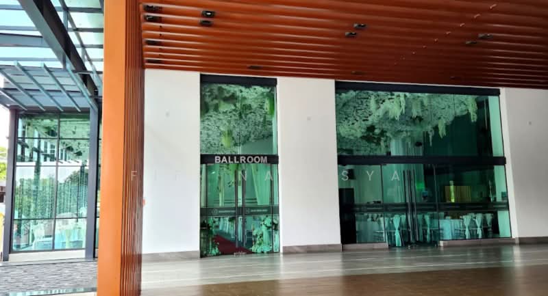 Service Residence for Sale at Amanja - Fifi Natasya - Entrance - PropertyGuru.com.my