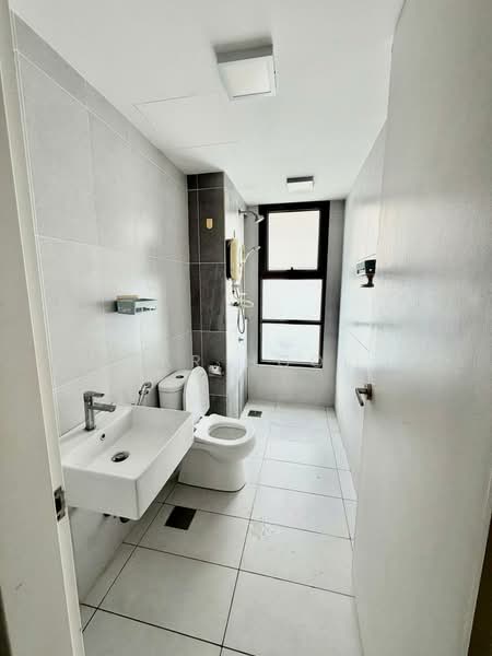 Service Residence for Rent at Eclipse Residence @ Pan'gaea - Kar Hooi - Bathroom - PropertyGuru.com.my