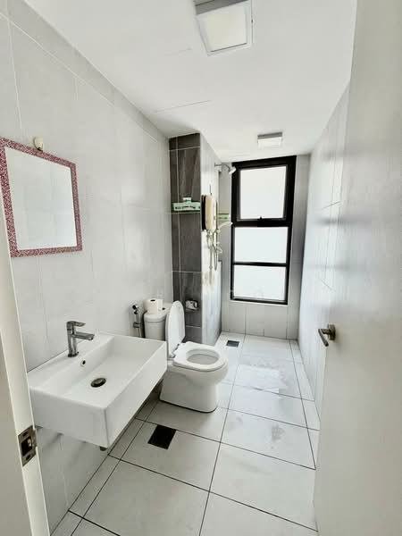 Service Residence for Rent at Eclipse Residence @ Pan'gaea - Kar Hooi - Bathroom - PropertyGuru.com.my