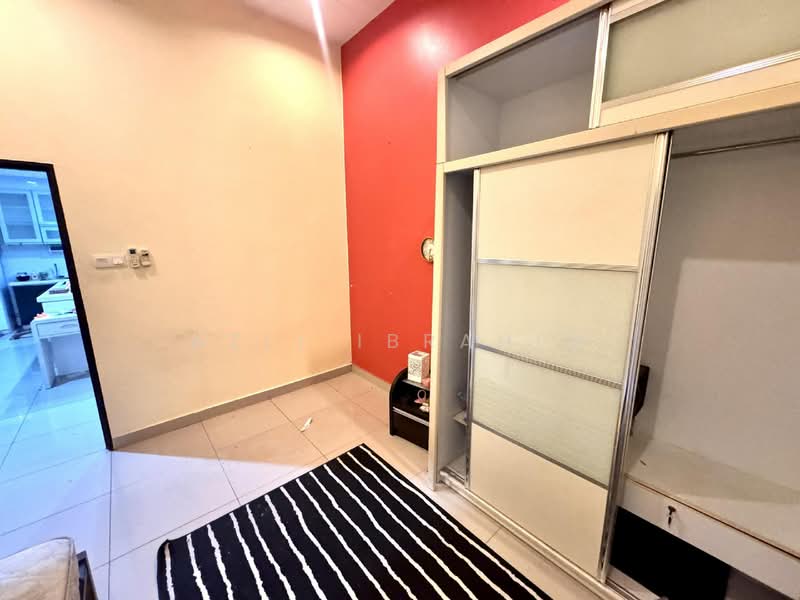Semi-Detached House for Sale in Taman Raja Tun Uda (Semenyih) - Azli Ibrahim - Interior - PropertyGuru.com.my