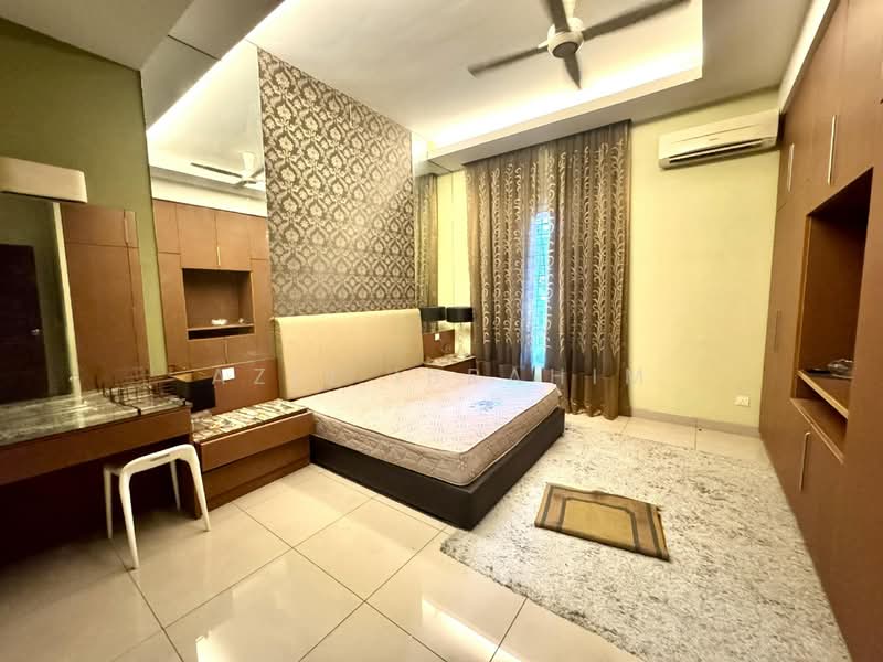 Semi-Detached House for Sale in Taman Raja Tun Uda (Semenyih) - Azli Ibrahim - Bedroom - PropertyGuru.com.my