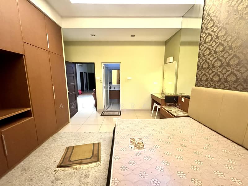 Semi-Detached House for Sale in Taman Raja Tun Uda (Semenyih) - Azli Ibrahim - Bedroom - PropertyGuru.com.my