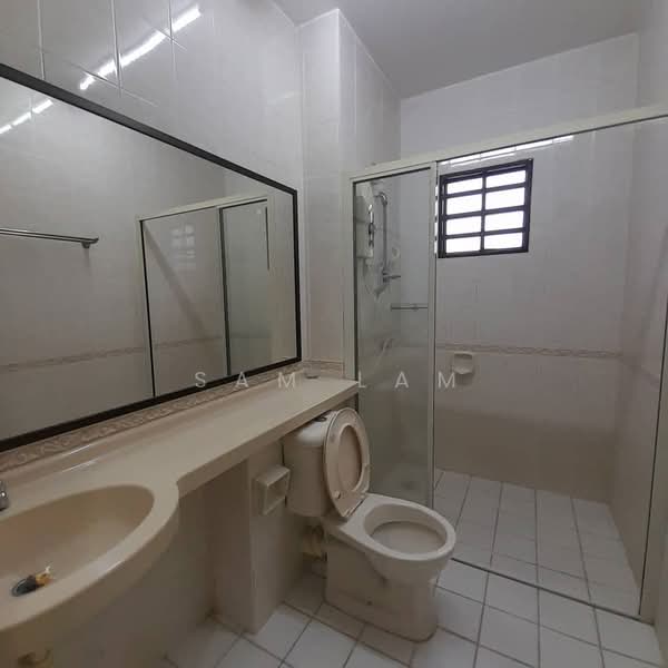 Rumah Berkembar untuk Dijual di Bandar Baru Tambun (Tambun) - Sam Lam - Bathroom - PropertyGuru.com.my
