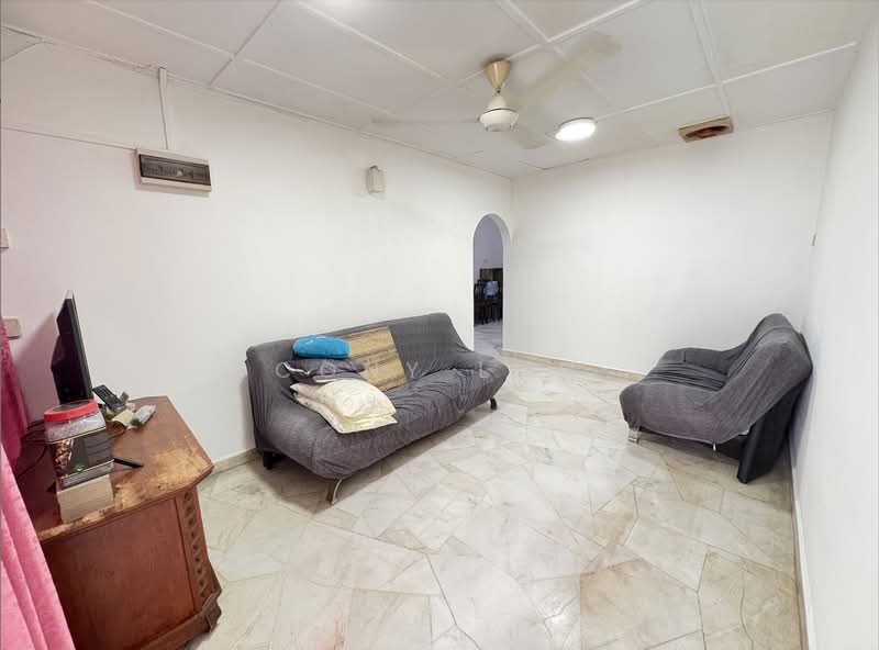 Terraced House for Rent in Seri Kembangan (Selangor) - Cony Lum - Living Room - PropertyGuru.com.my