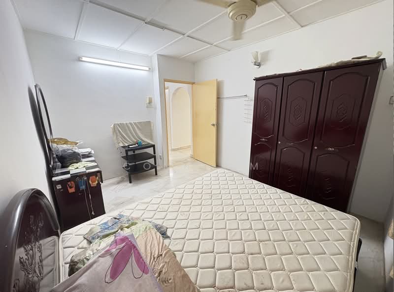 Terraced House for Rent in Seri Kembangan (Selangor) - Cony Lum - Bedroom - PropertyGuru.com.my