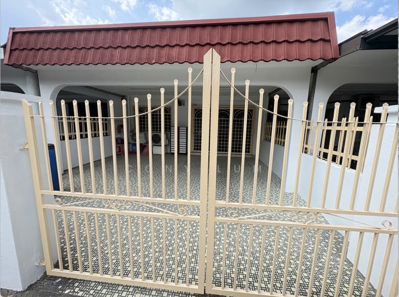 Terraced House for Rent in Seri Kembangan (Selangor) - Cony Lum - Exterior - PropertyGuru.com.my