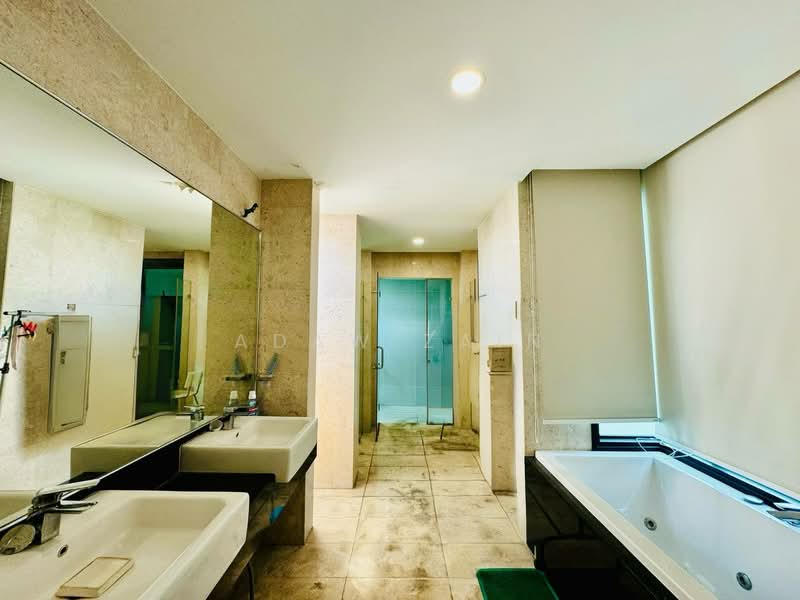 Bungalow for Sale in Bukit Jelutong (Shah Alam) - Adaw Zain - Bathroom - PropertyGuru.com.my