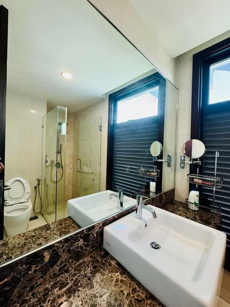 Bungalow for Sale in Bukit Jelutong (Shah Alam) - Adaw Zain - Bathroom - PropertyGuru.com.my
