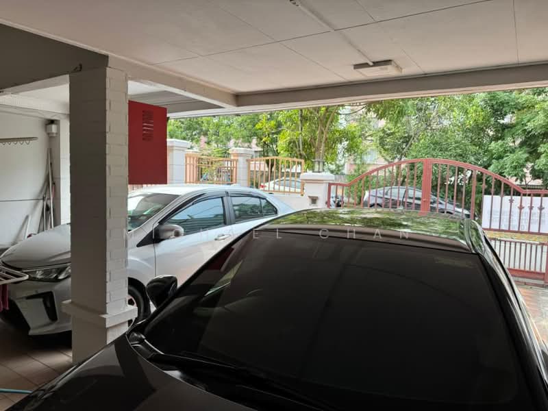 Terraced House for Sale in Bandar Puteri Puchong (Puchong) - Michael Chan - Car Park - PropertyGuru.com.my