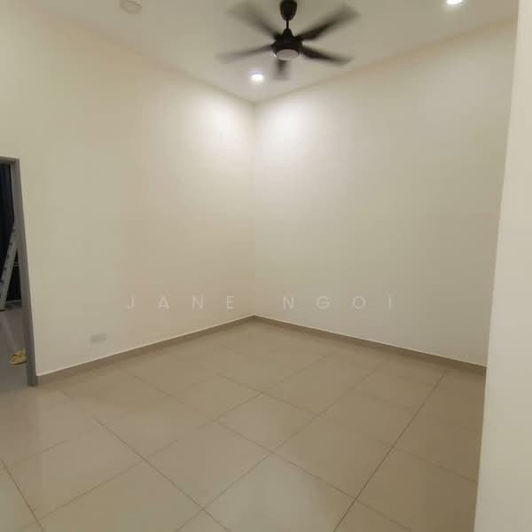 Rumah Teres 2 Tingkat untuk Dijual di Taman Mount Austin (Tebrau) - Jane Ngoi - Interior - PropertyGuru.com.my