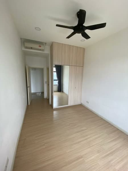 Kondominium untuk Disewa di Lakeville Residence - Nic Low - Bedroom - PropertyGuru.com.my
