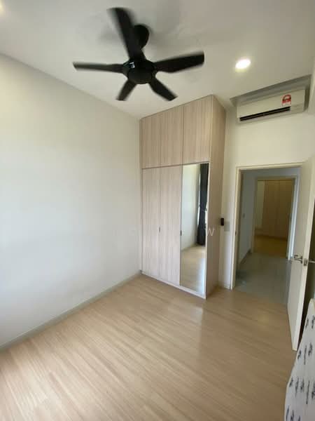 Kondominium untuk Disewa di Lakeville Residence - Nic Low - Bedroom - PropertyGuru.com.my