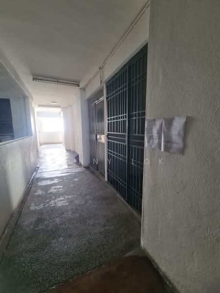 Pangsapuri untuk Dijual di Park View Tower - Sunny Lok - Corridor - PropertyGuru.com.my