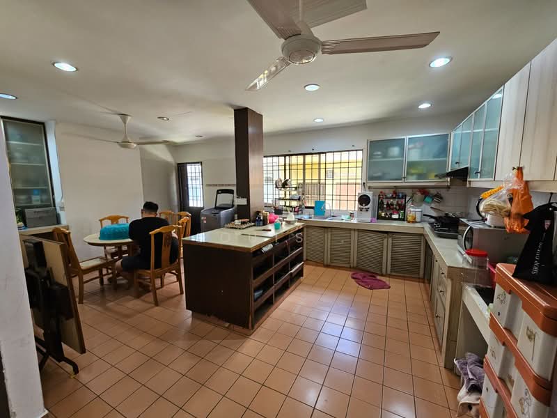 Rumah Teres 2 Tingkat untuk Dijual di Batu 9 (Cheras) - Louis . - Kitchen - PropertyGuru.com.my