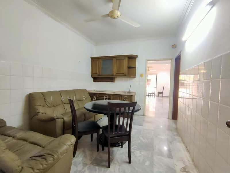 2-storey Terraced House for Sale in Bandar Utama 7 (Bandar Utama) - Lauran Chuah - Living Room - PropertyGuru.com.my