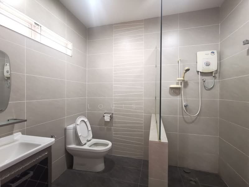 2-storey Terraced House for Sale in Cheras (Kuala Lumpur) - Louis . - Bathroom - PropertyGuru.com.my