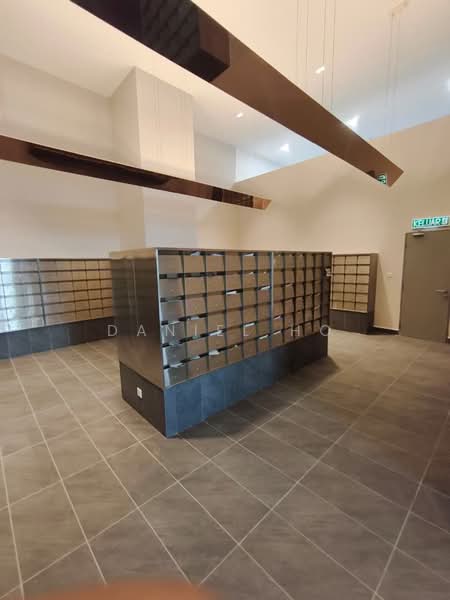 Kondominium untuk Dijual di Skyline KL - Daniel Ho - Entrance - PropertyGuru.com.my