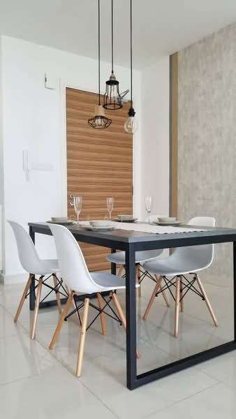 Service Residence for Rent at Twin Tower Residence - Claira Ong - Dining Room - PropertyGuru.com.my