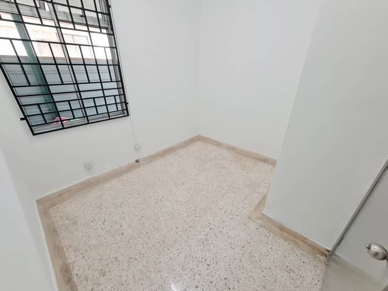 1.5-storey Terraced House for Sale in Taman Molek (Johor Bahru) - Apple Wong - Interior - PropertyGuru.com.my