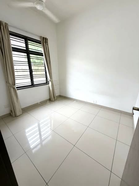 Rumah Teres 2 Tingkat untuk Dijual di Taman Pelangi Indah (Ulu Tiram) - Karl Lim - Interior - PropertyGuru.com.my