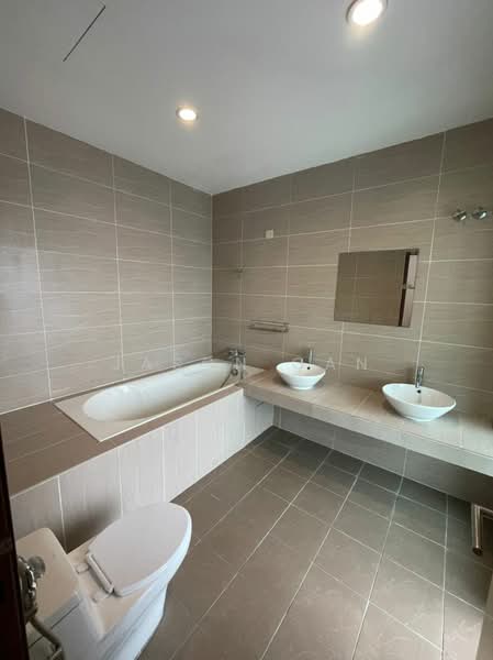 3-storey Terraced House for Rent in Garden Residence (Cyberjaya) - Jason Gan - Bathroom - PropertyGuru.com.my
