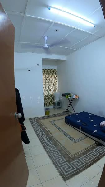 1-storey Terraced House for Sale in Taman Langat Utama (Tanjong Duabelas) - Shahidan Ismail - Bedroom - PropertyGuru.com.my