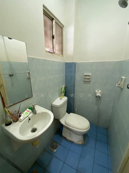 Rumah Teres 2 Tingkat untuk Dijual di Saujana Damansara (Damansara Damai) - Jabez Wong - Bathroom - PropertyGuru.com.my