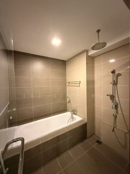 Condominium for Sale at Iskandar Residences - Lee Qiu Wen - Bathroom - PropertyGuru.com.my