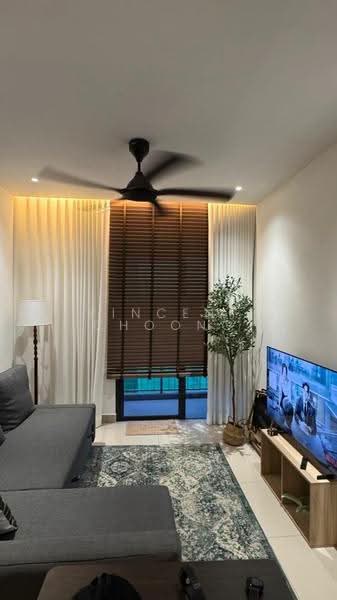 Kediaman Servis untuk Disewa di M Luna - Vincent Choong - Living Room - PropertyGuru.com.my