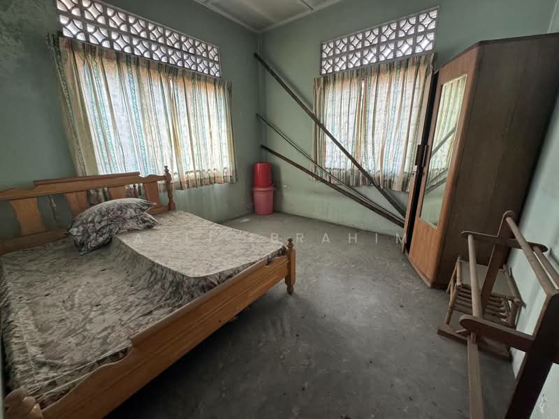 Bungalow for Sale in Kampung Puah (Setapak) - Azli Ibrahim - Bedroom - PropertyGuru.com.my